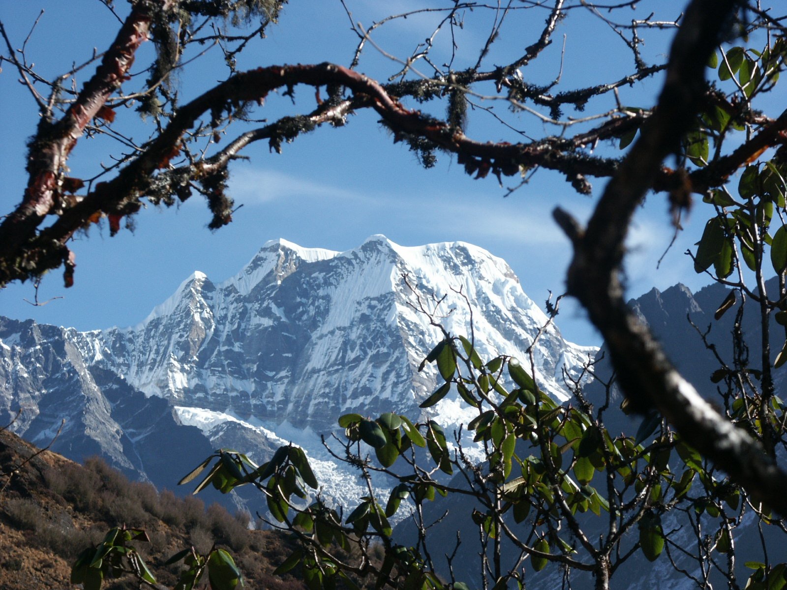 Mera Peak Climbing Guide: Route, Itinerary, Cost and Verified Guide Reviews (6,476 m) | ExpedReview